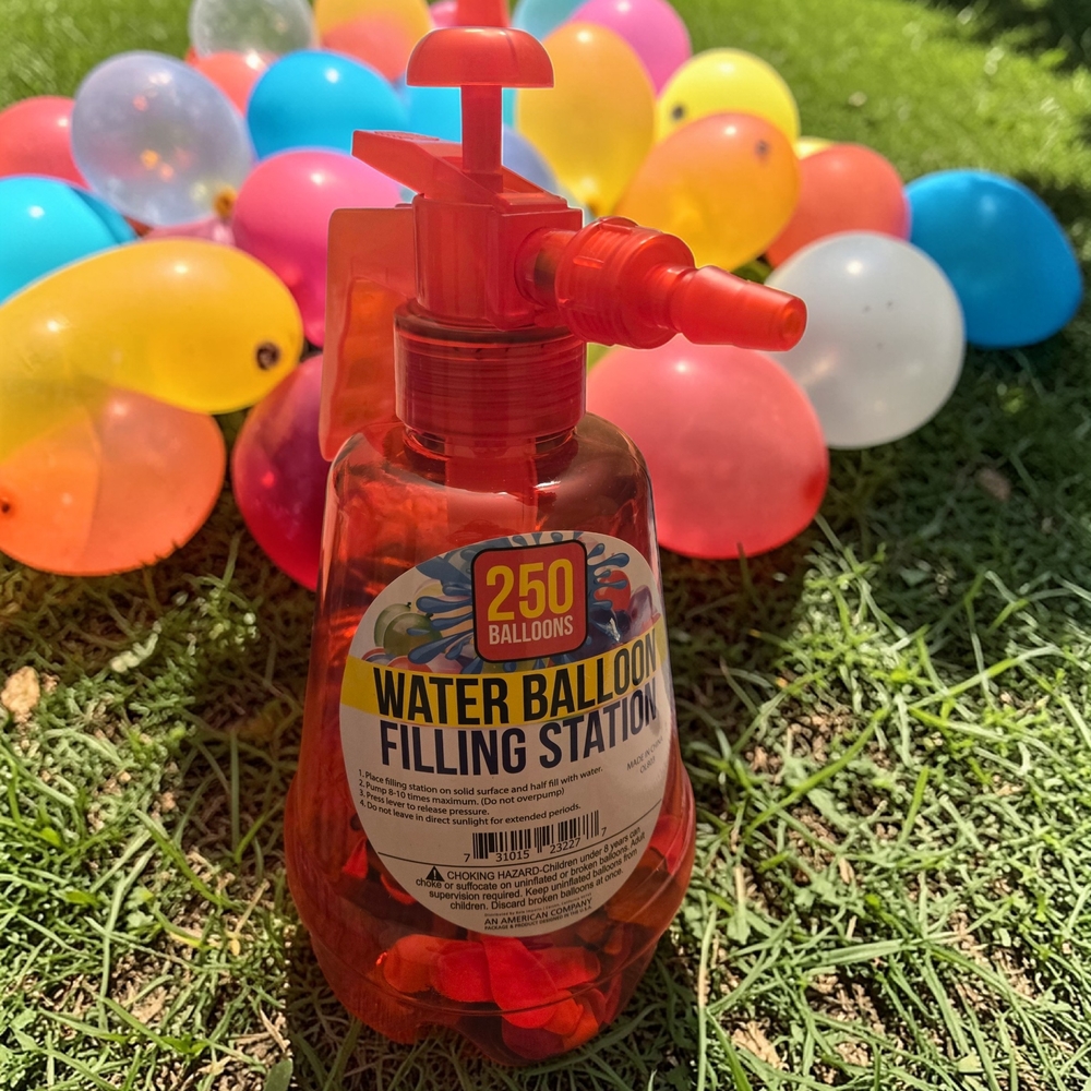 Water Balloon Filling Station - Red - 250 Balloons